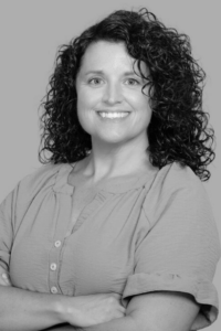 Janell Roedl Headshot